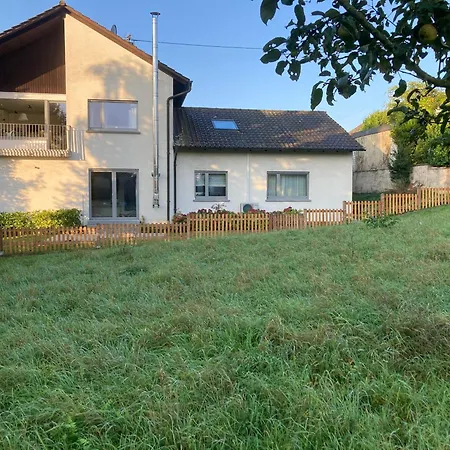 Idyllische Feldrandlage Im Kurgebiet Unweit Des Thermalbades Apartment Bad Schonborn